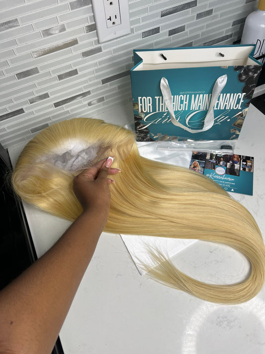 613 Straight Transparent Lace Frontal Wig